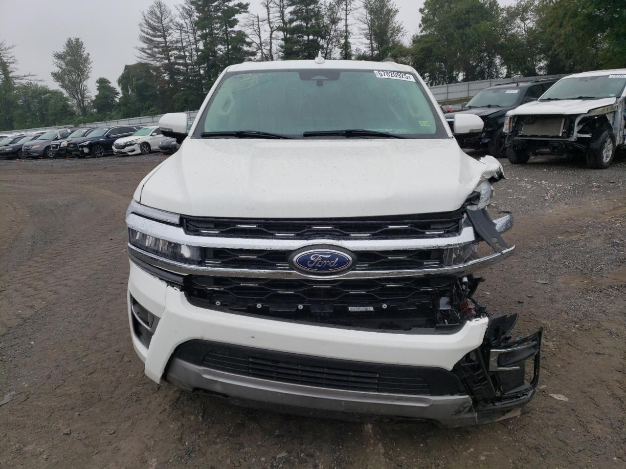 2024 Ford Expedition Max Limited - Image 5