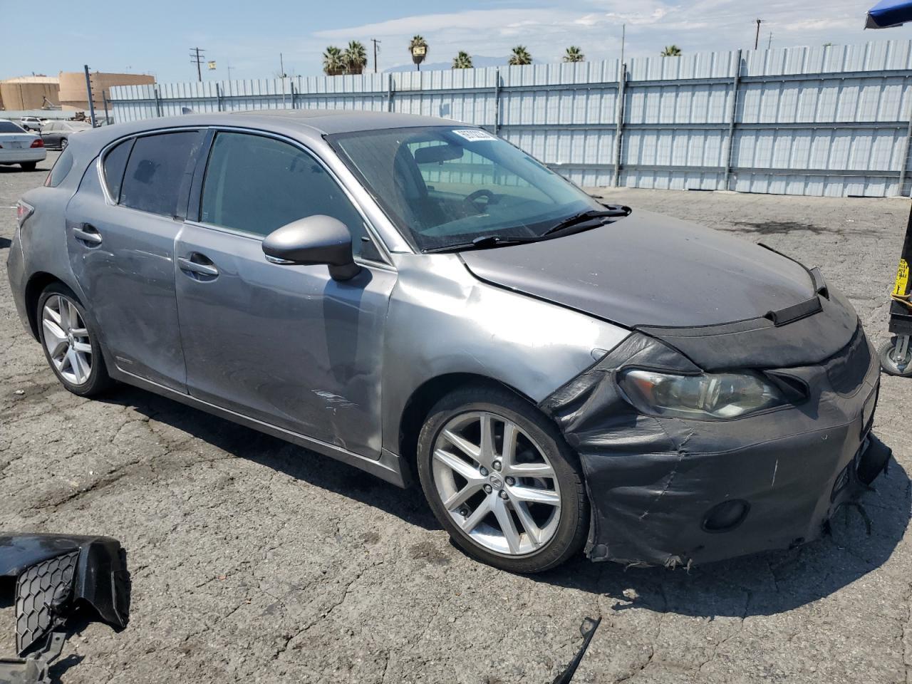 2014 Lexus Ct 200 - Image 4