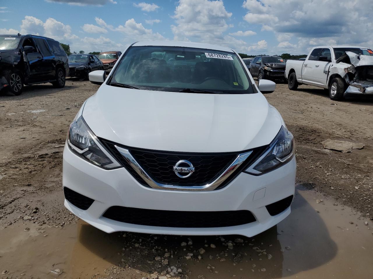 2016 Nissan Sentra S - Фото 5