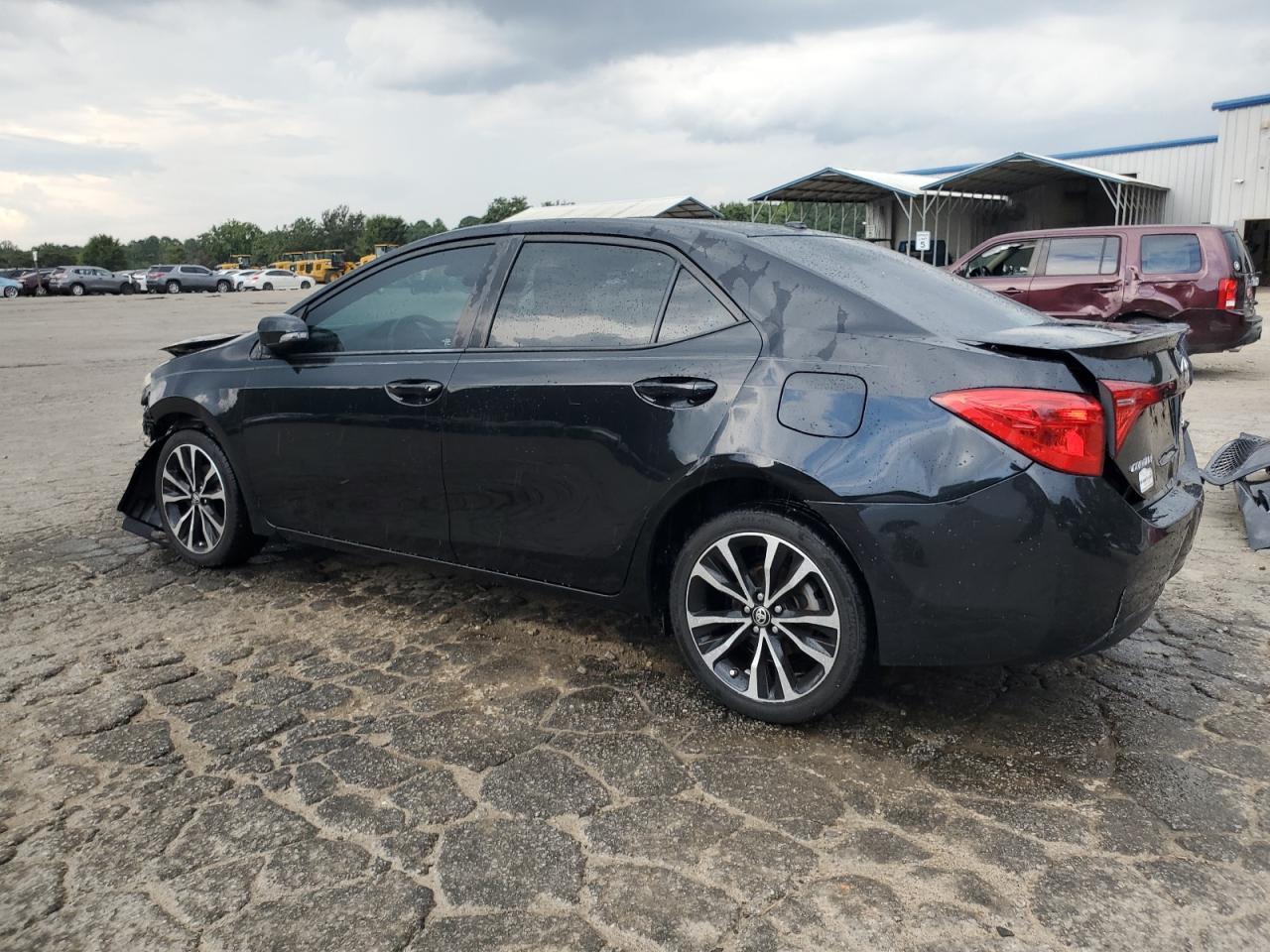 2017 Toyota Corolla L - Фото 2