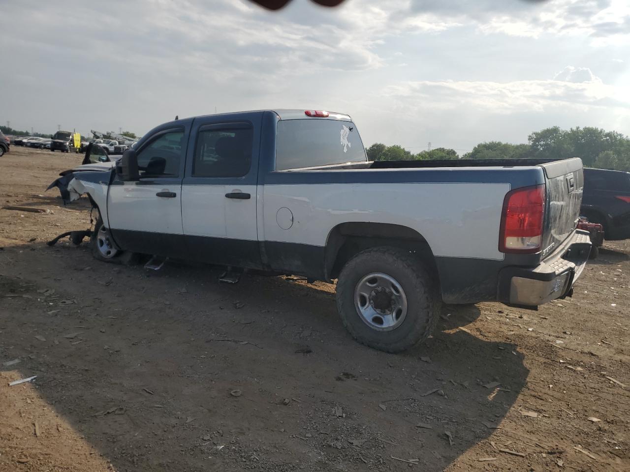 2008 GMC Sierra C2500 Heavy Duty - Фото 2