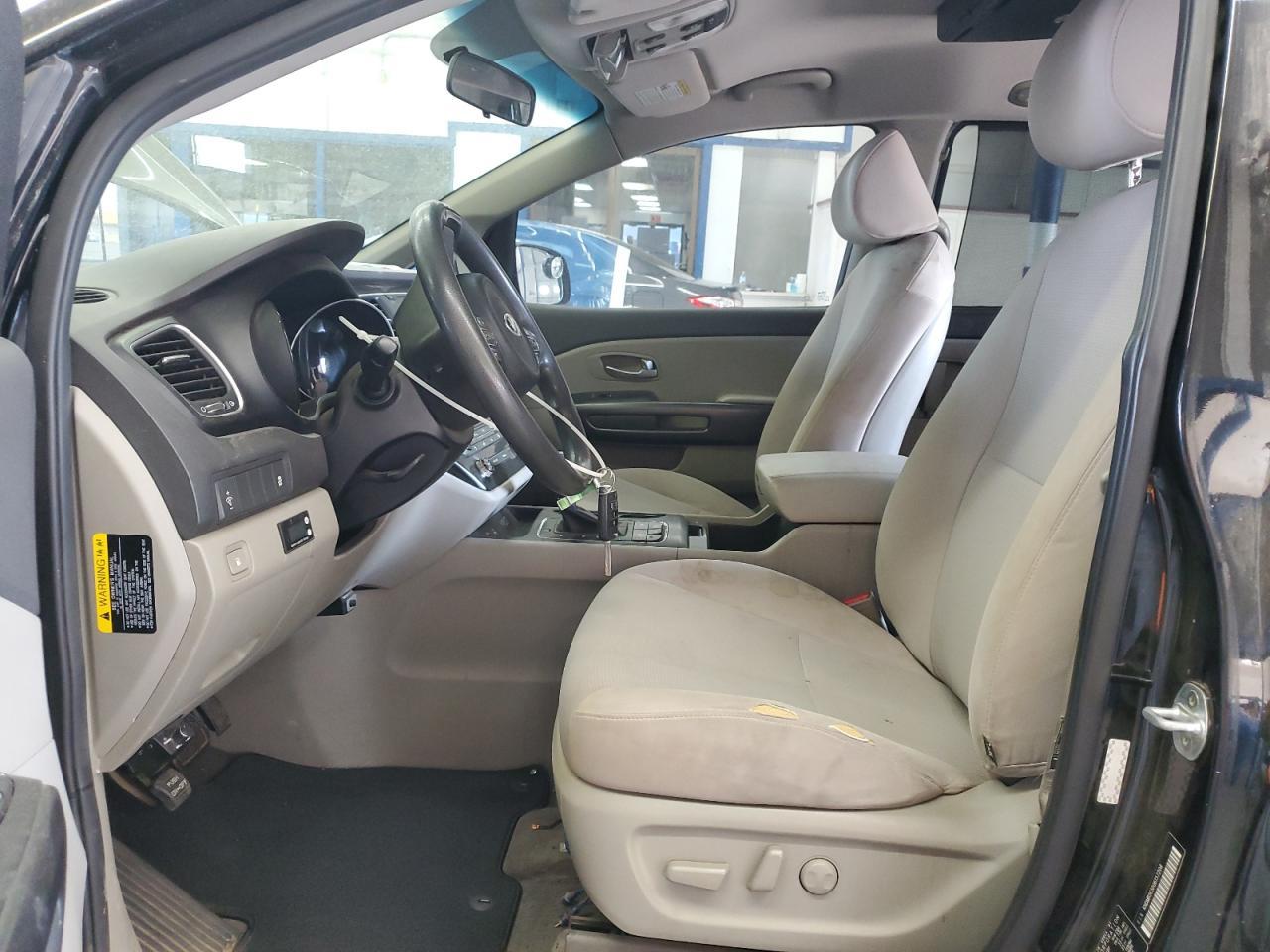 2016 Kia Sedona Lx - Фото 7
