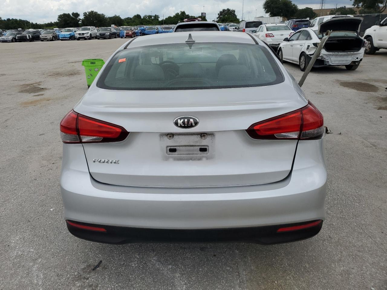 2018 Kia Forte Lx - Image 6