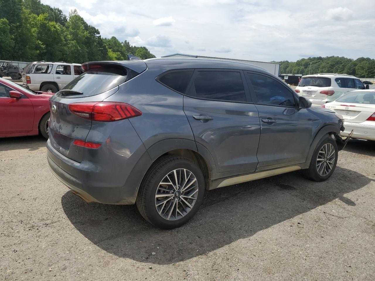 2019 Hyundai Tucson Limited - Image 3