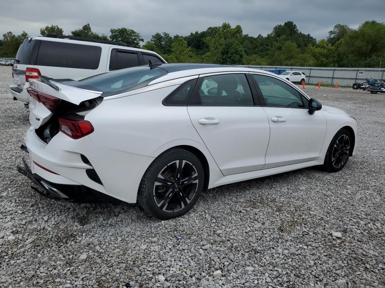 2022 Kia K5 Gt Line - Image 3