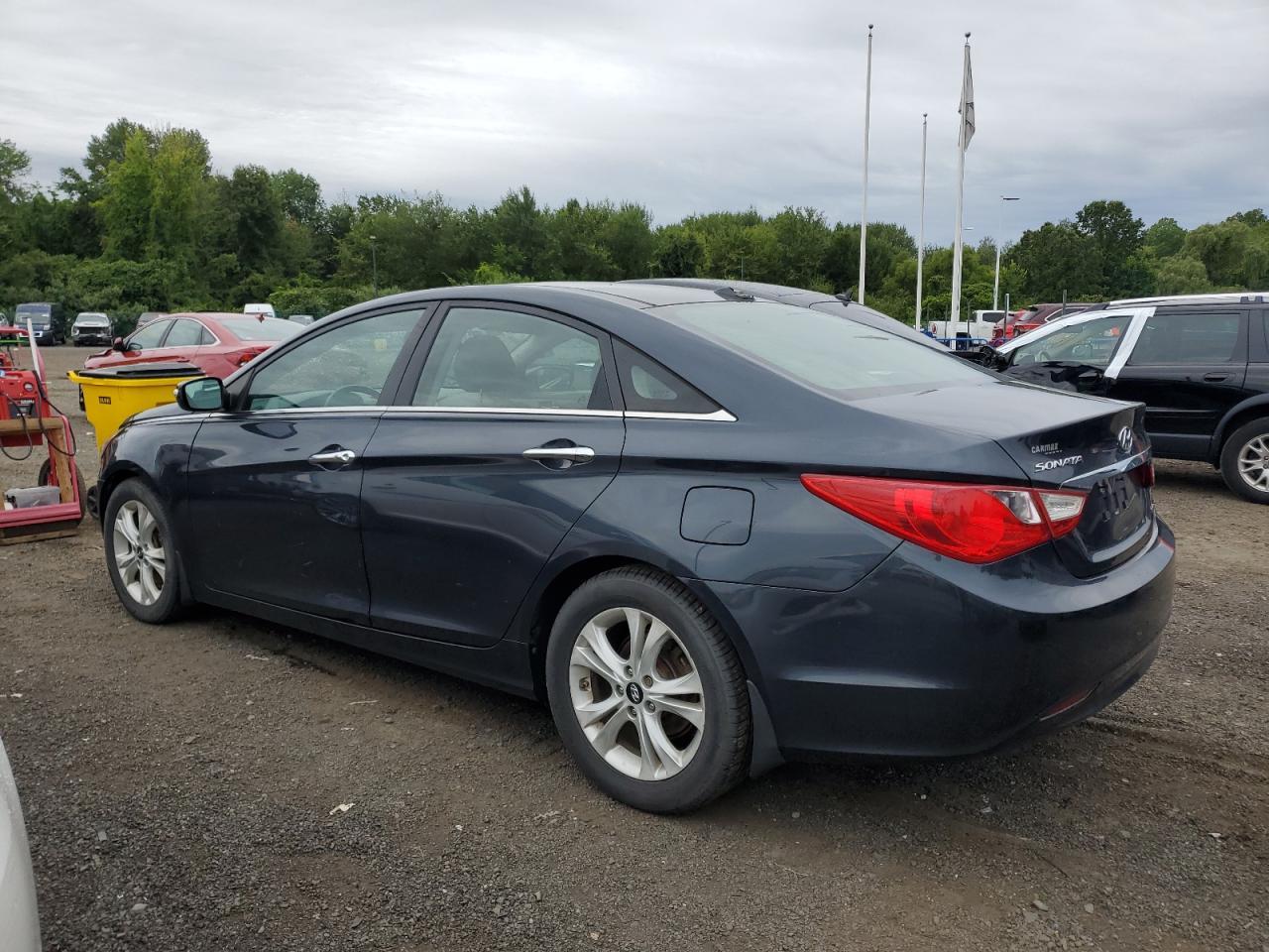 2013 Hyundai Sonata Se - Фото 2