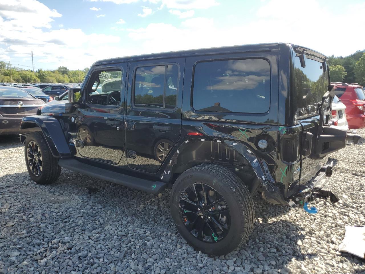2024 Jeep Wrangler Sahara 4Xe - Фото 2