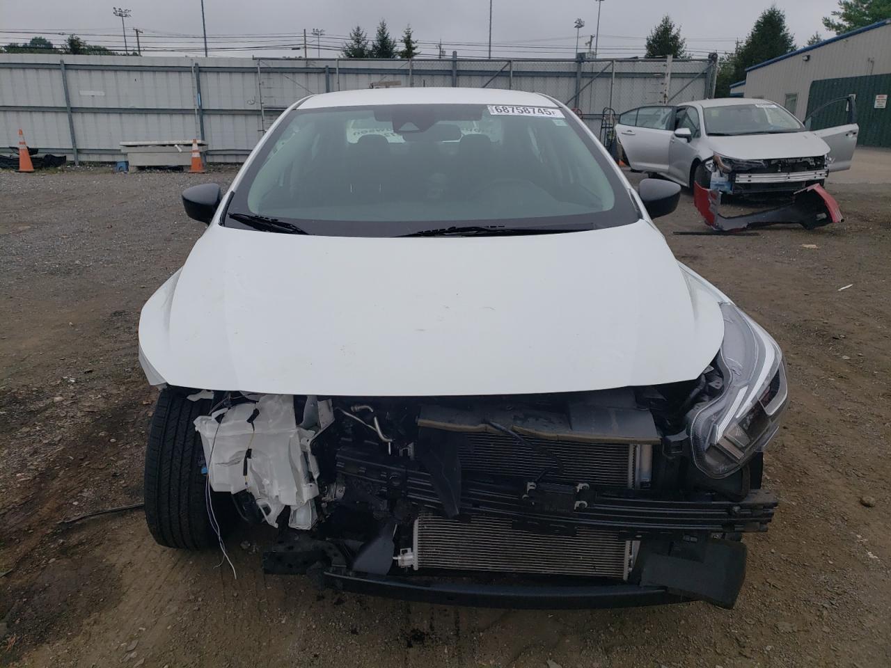 2023 Nissan Versa S - Фото 5