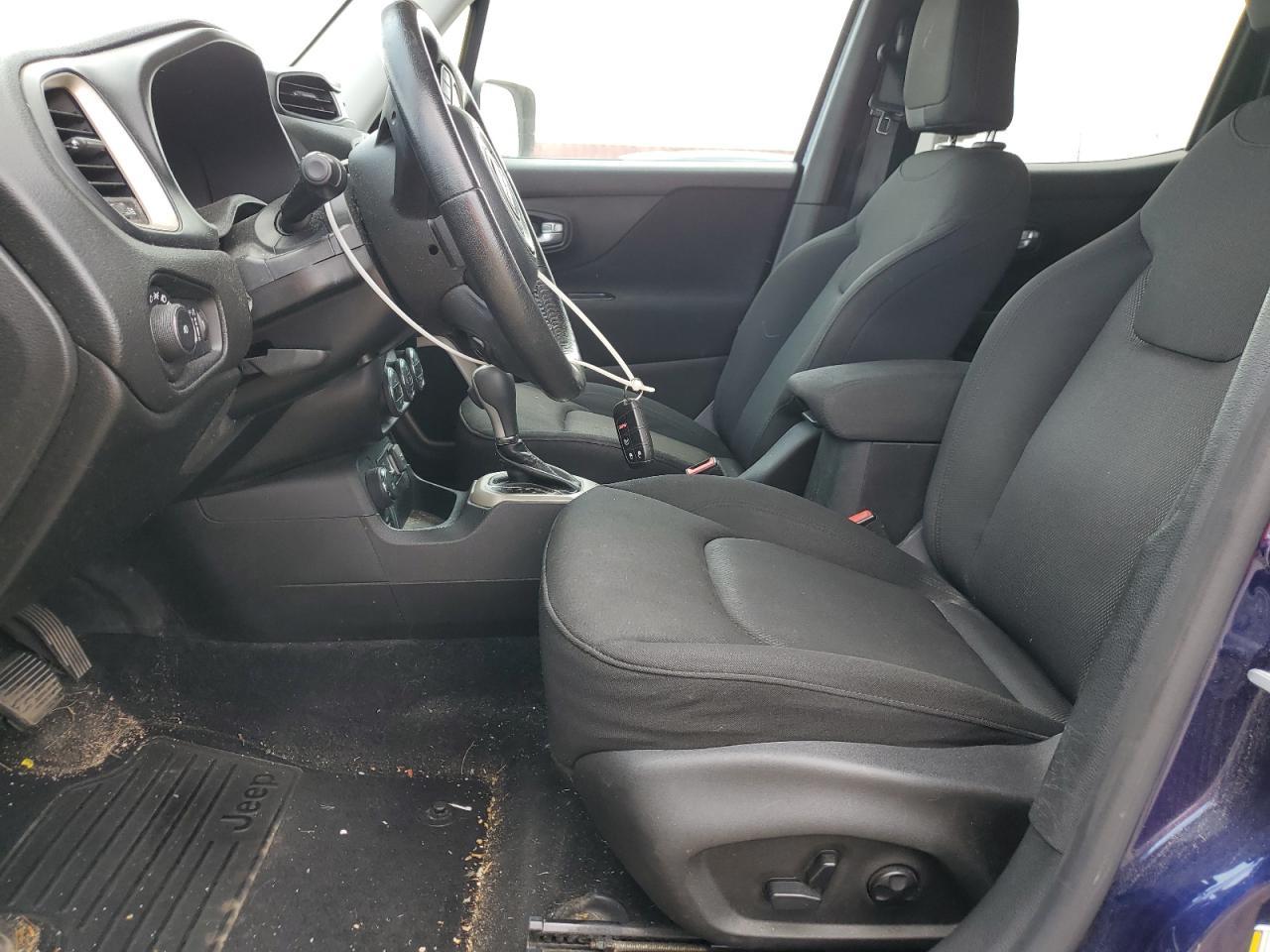 2016 Jeep Renegade Latitude - Image 7