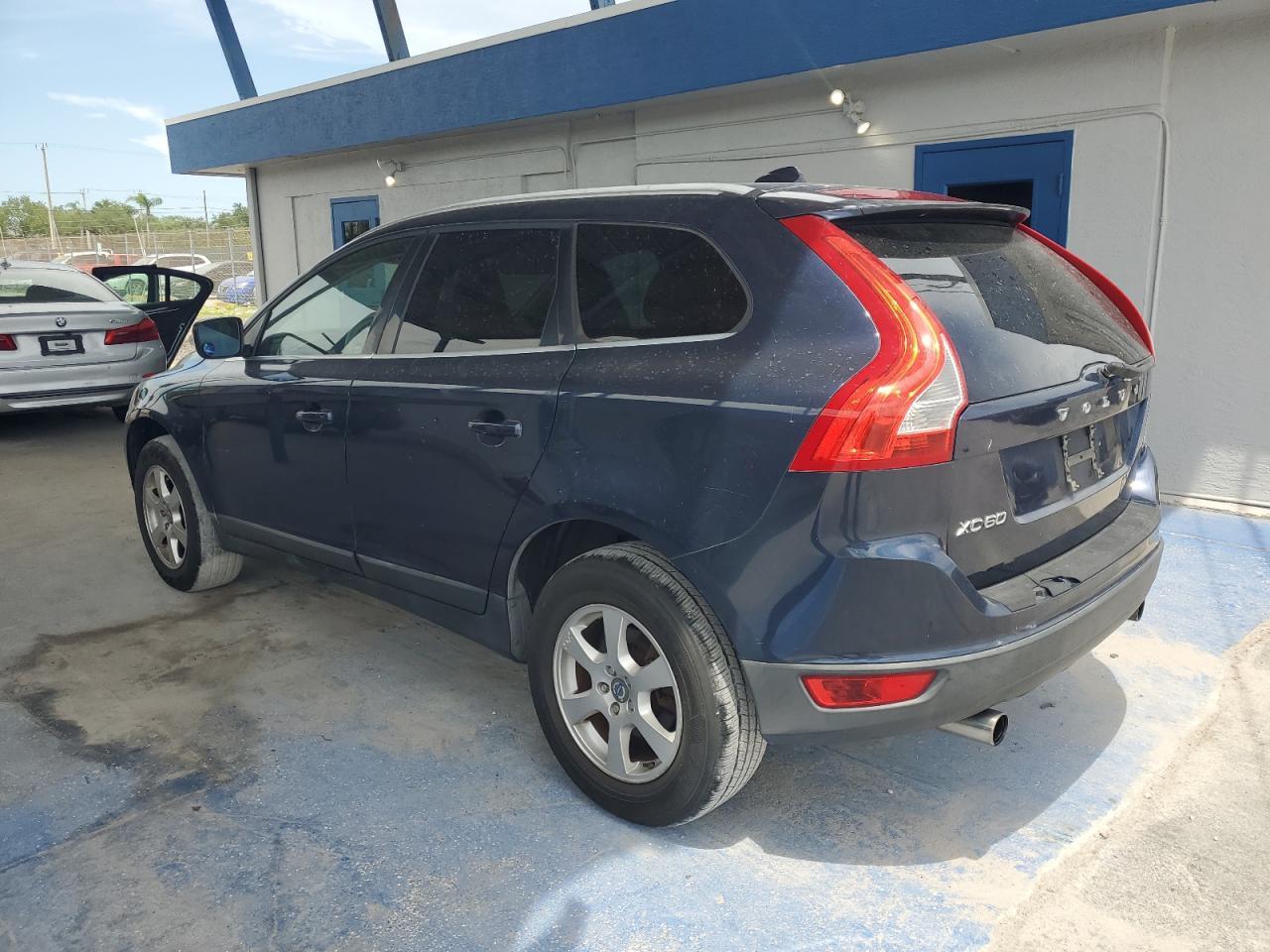 2012 Volvo Xc60 3.2 - Image 2