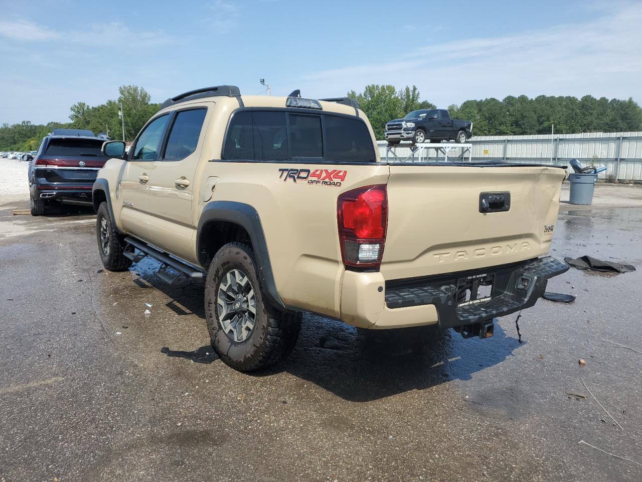 2018 Toyota Tacoma Double Cab - Image 2