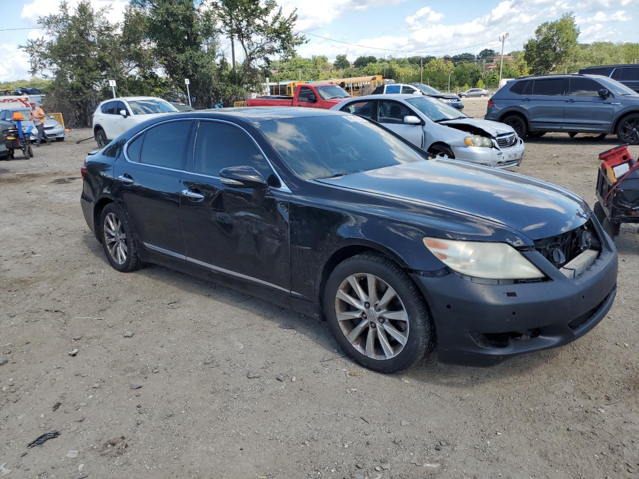 2011 Lexus Ls 460 - Image 4