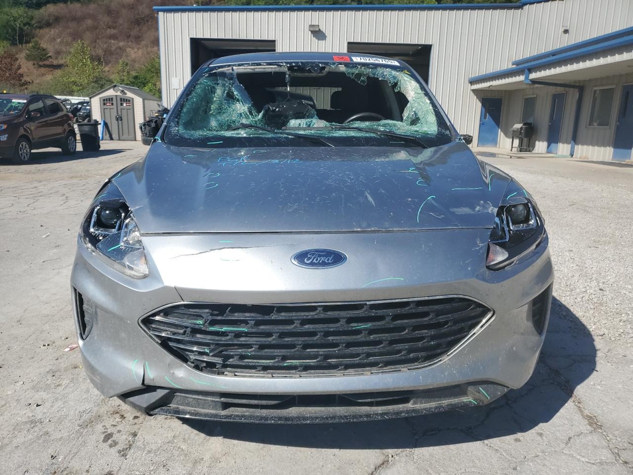 2022 Ford Escape Se - Фото 5