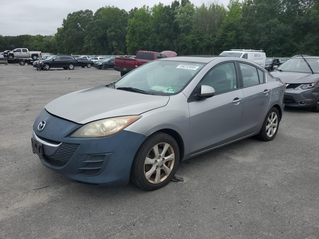 2010 Mazda 3 I