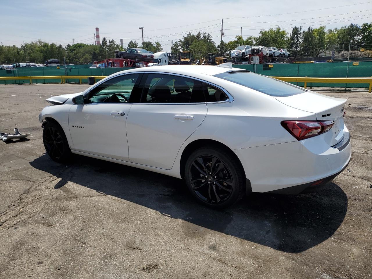 2024 Chevrolet Malibu Lt - Image 2