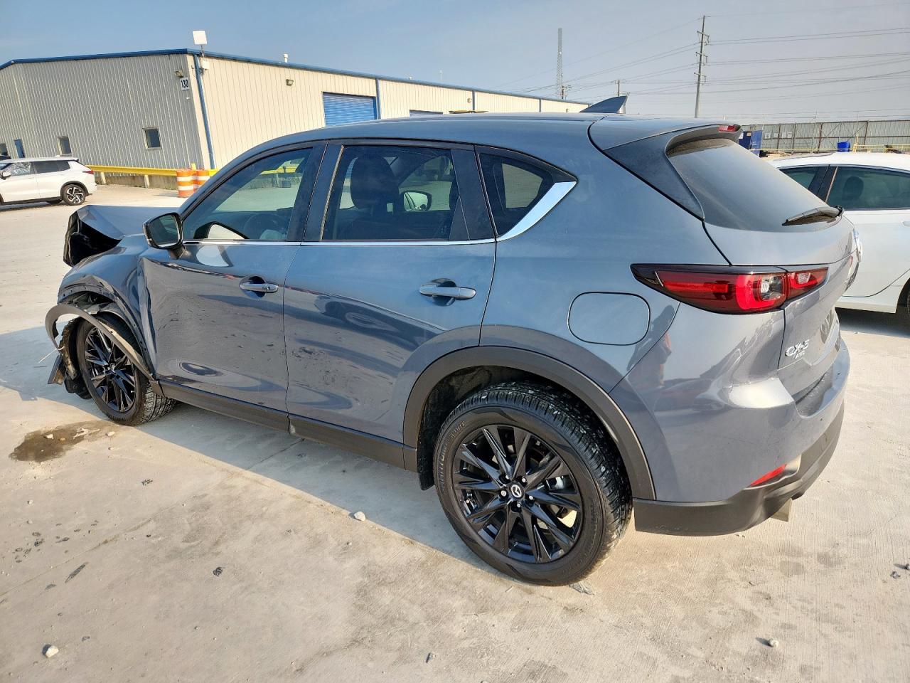 2022 Mazda Cx-5 Preferred - Фото 2