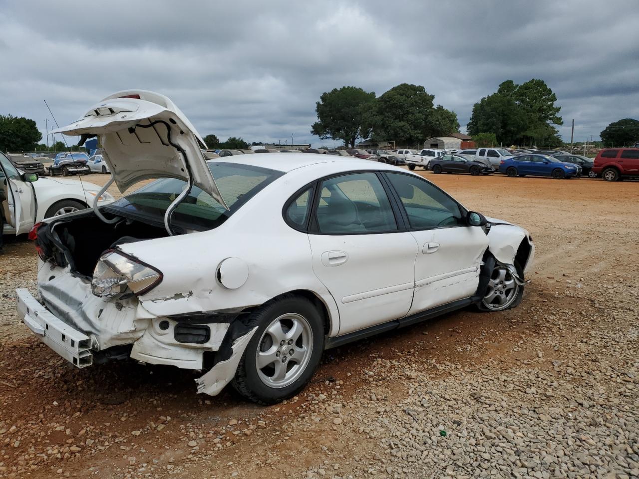 2006 Ford Taurus Se - Фото 3