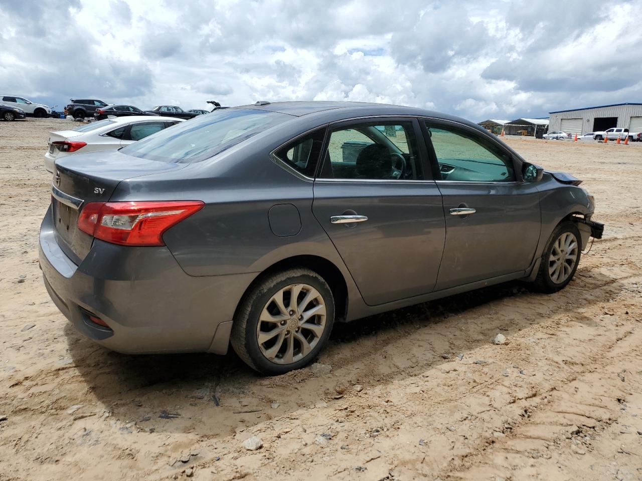 2019 Nissan Sentra S - Фото 3