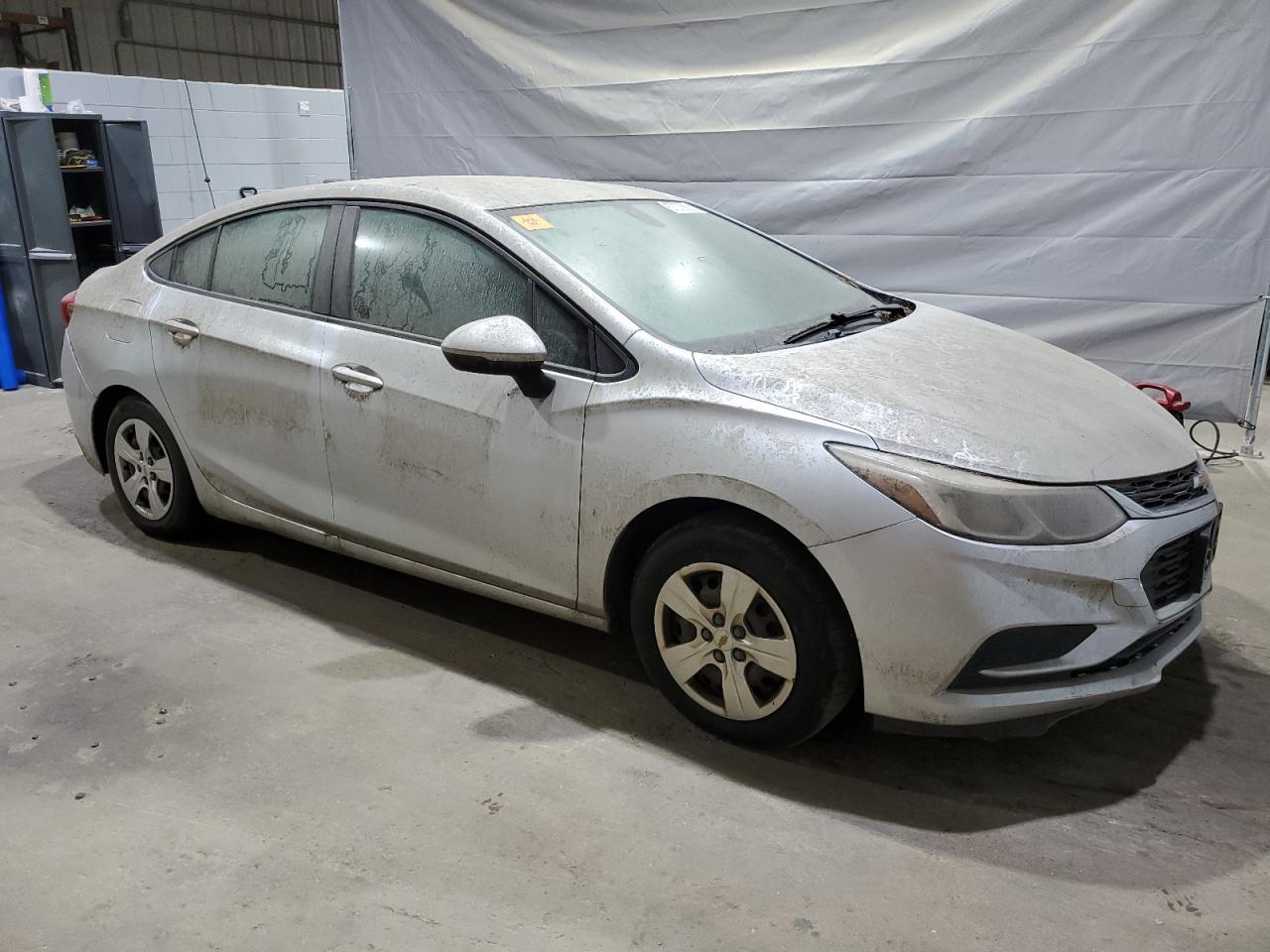 2017 Chevrolet Cruze Ls - Фото 4