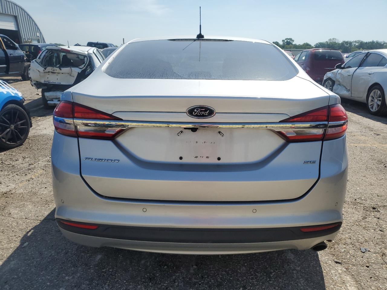 2017 Ford Fusion Se - Image 6