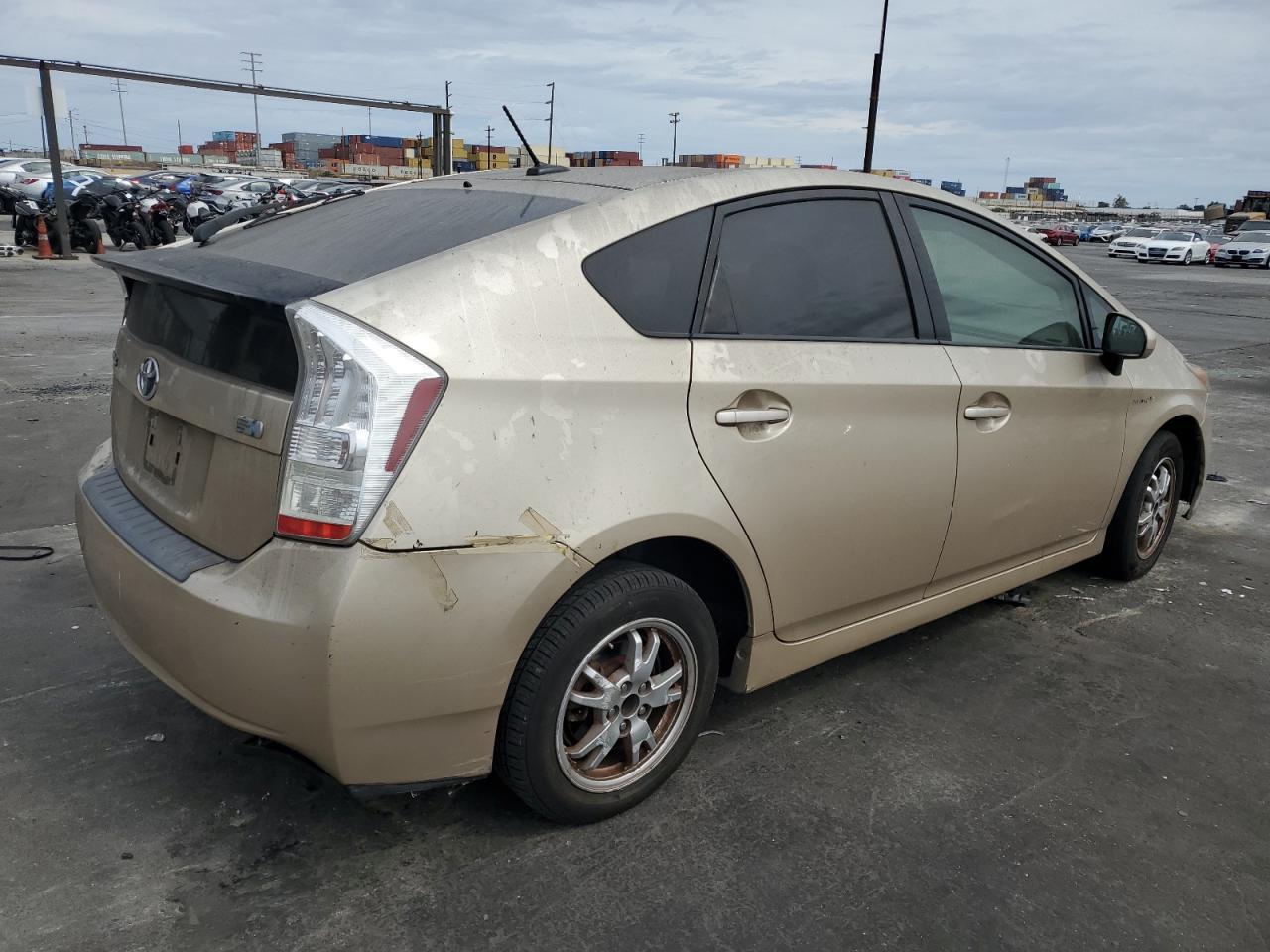 2010 Toyota Prius - Фото 3