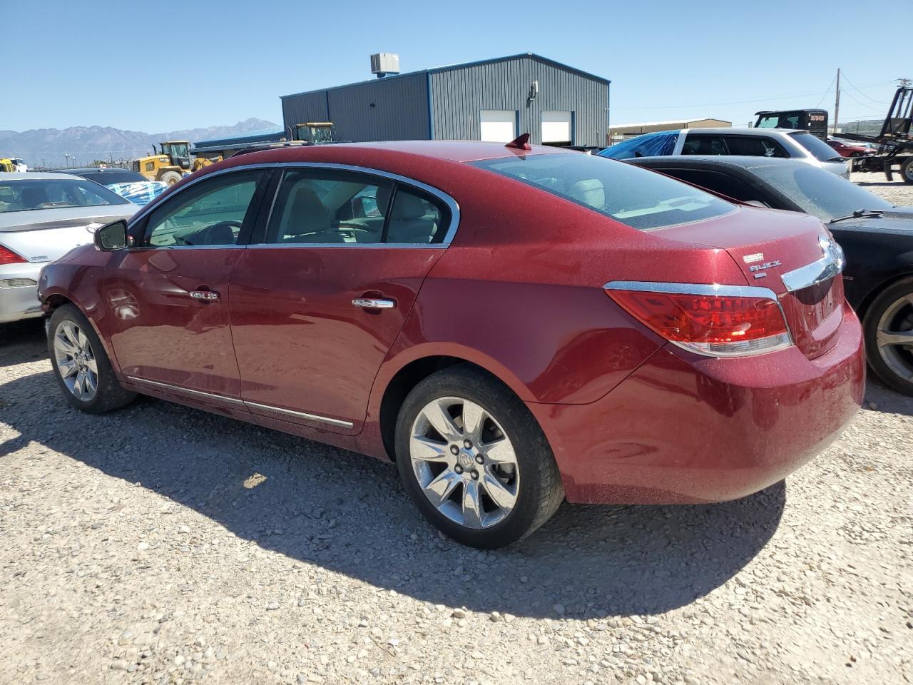2010 Buick Lacrosse Cxl - Image 2