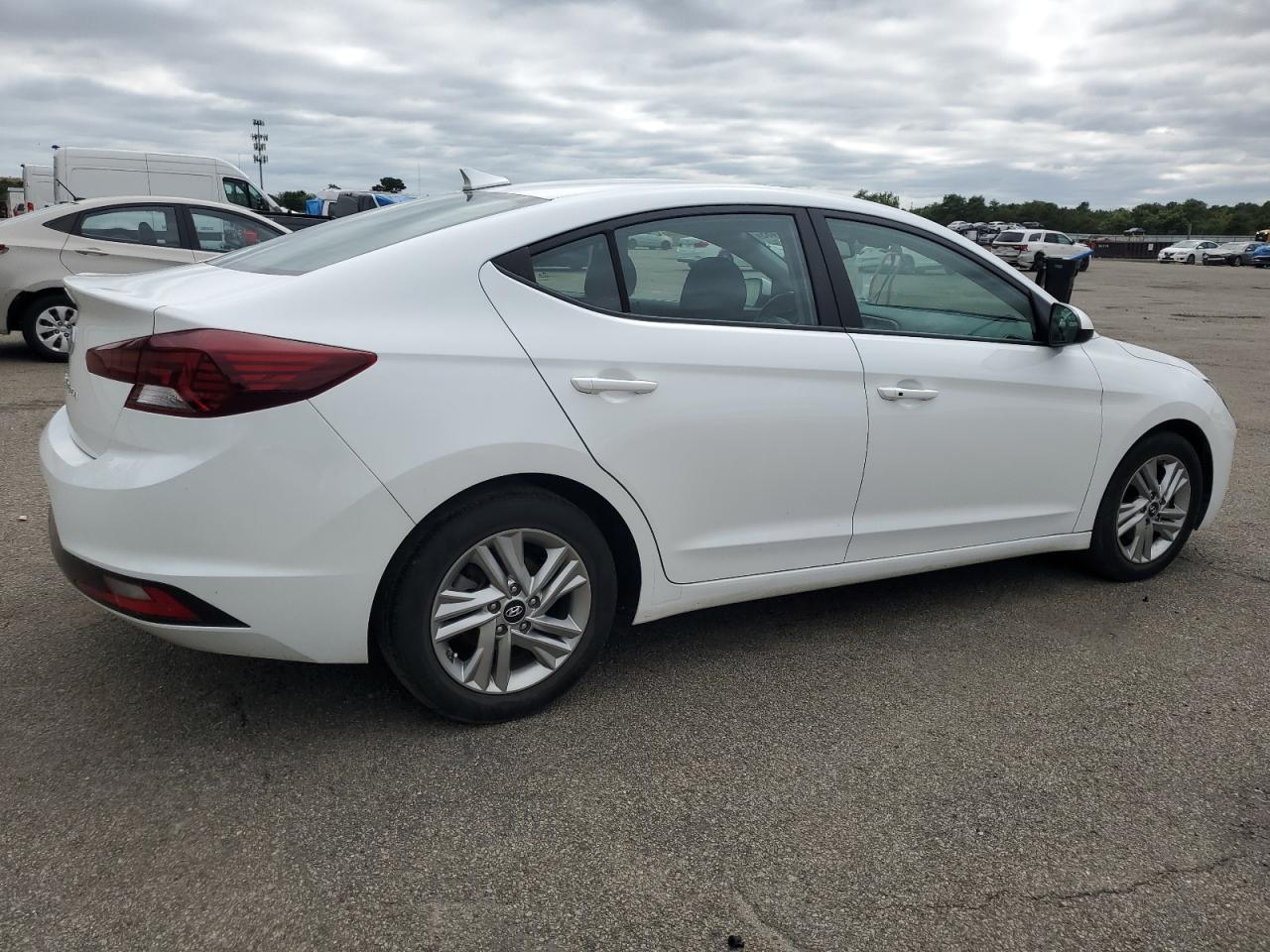 2020 Hyundai Elantra Sel Sel - Фото 3