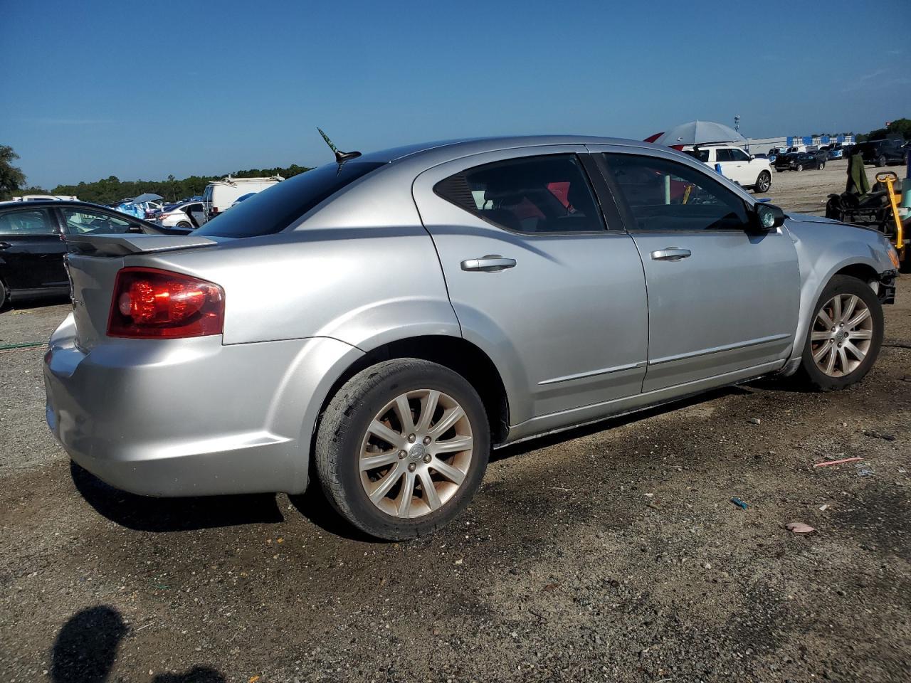 2012 Dodge Avenger Se - Фото 3