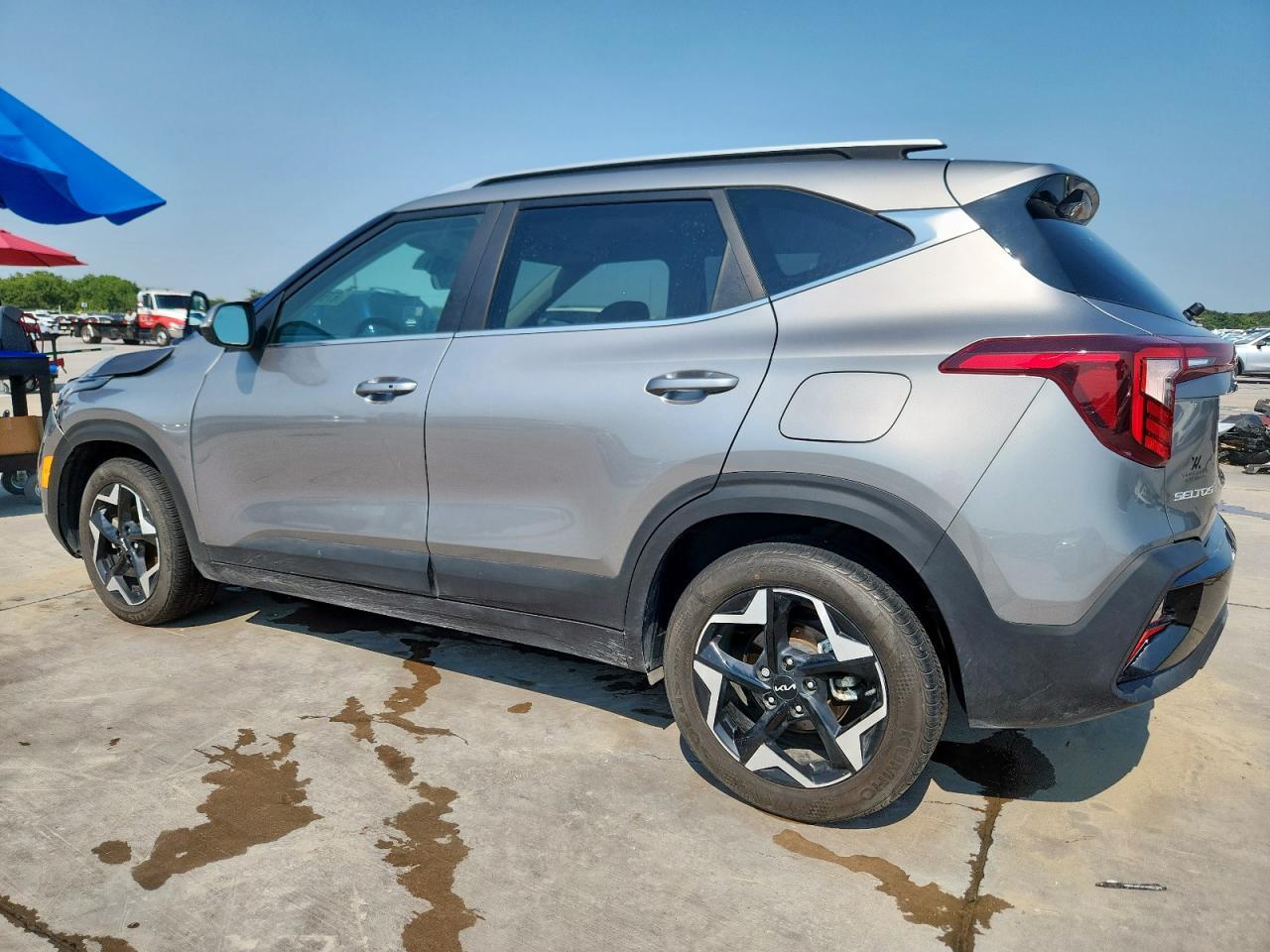 2024 Kia Seltos Ex - Image 2