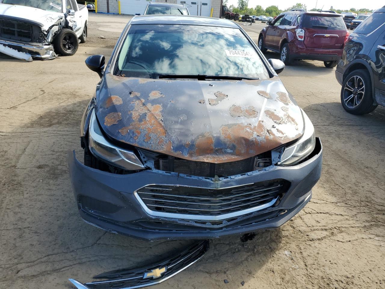 2017 Chevrolet Cruze Lt - Image 5