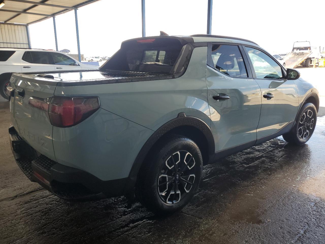 2023 Hyundai Santa Cruz Sel - Image 3