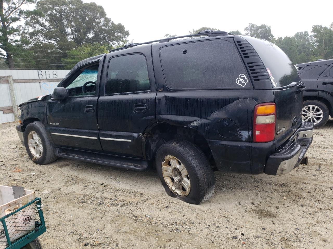 2001 Chevrolet Tahoe K1500 - Фото 2