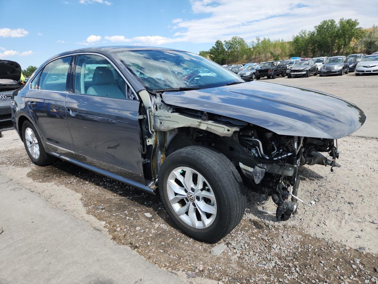 2017 Volkswagen Passat S - Image 4