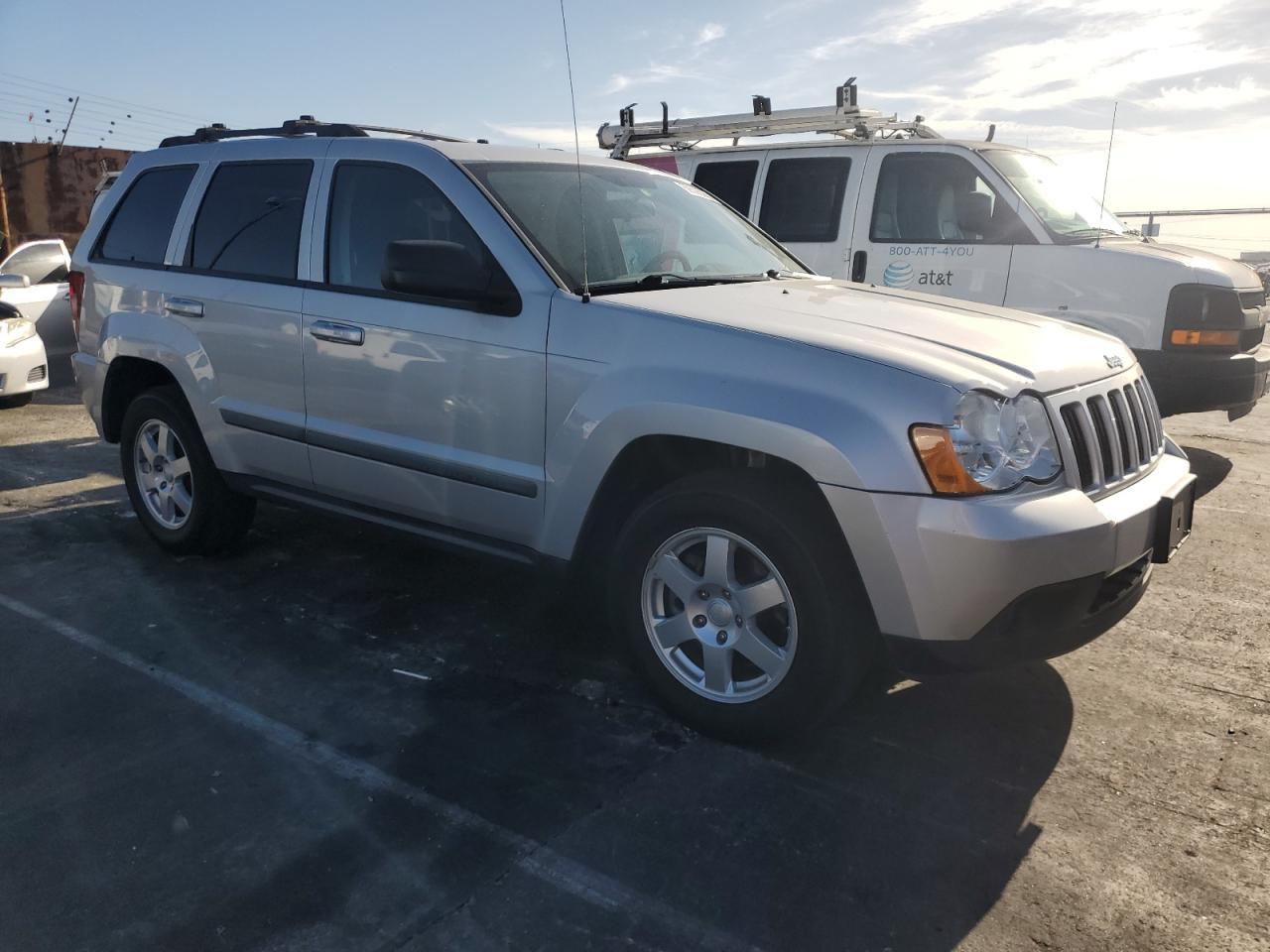2009 Jeep Grand Cherokee Laredo - Фото 4