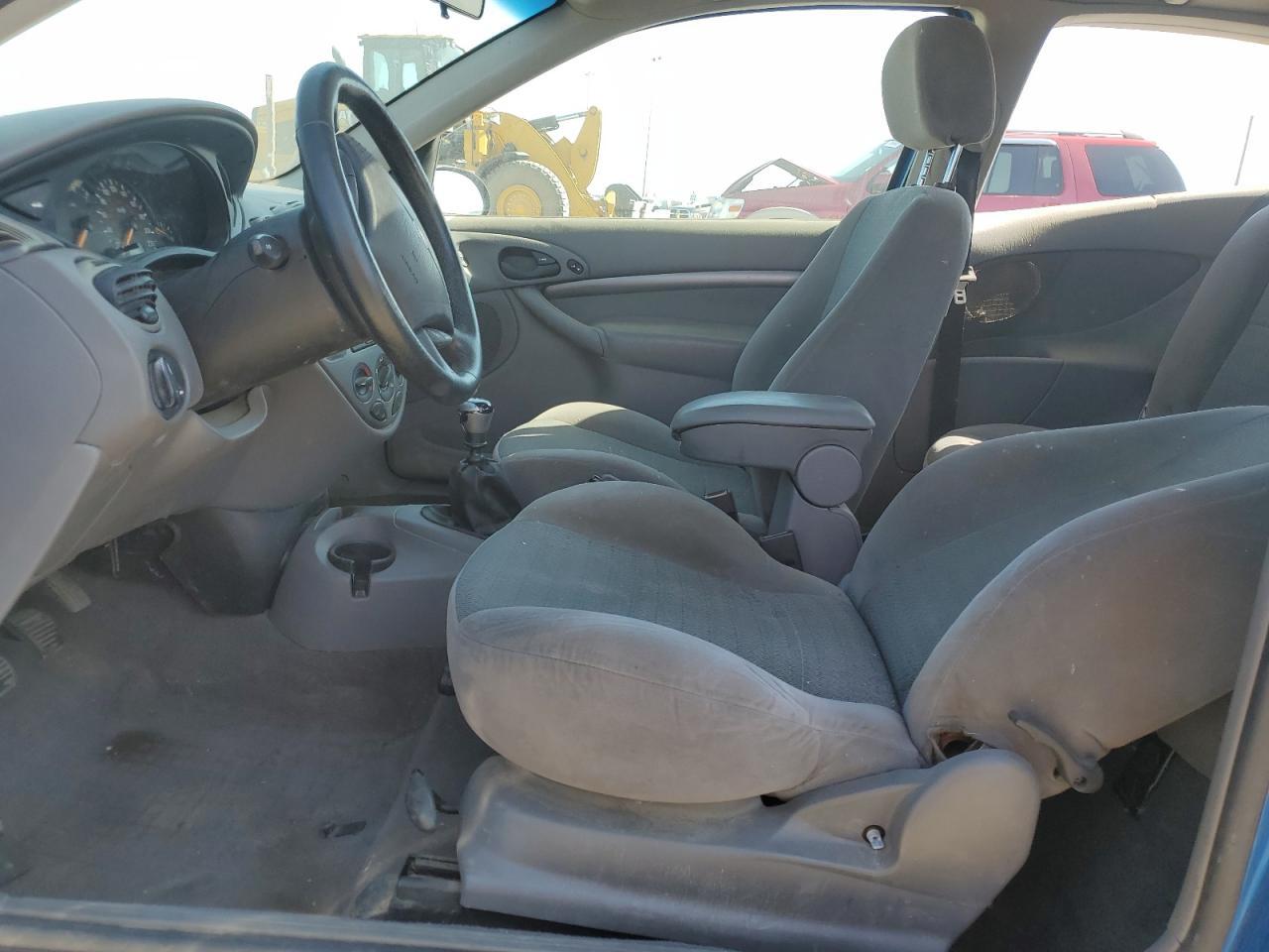 2001 Ford Focus Zx3 - Фото 7