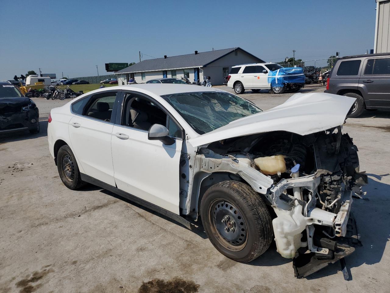 2013 Ford Fusion S - Фото 4