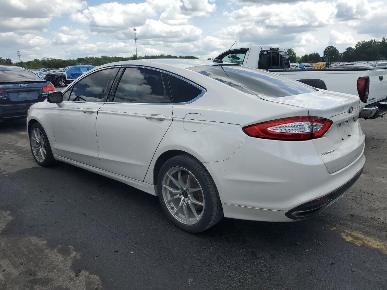 2014 Ford Fusion Se - Image 2
