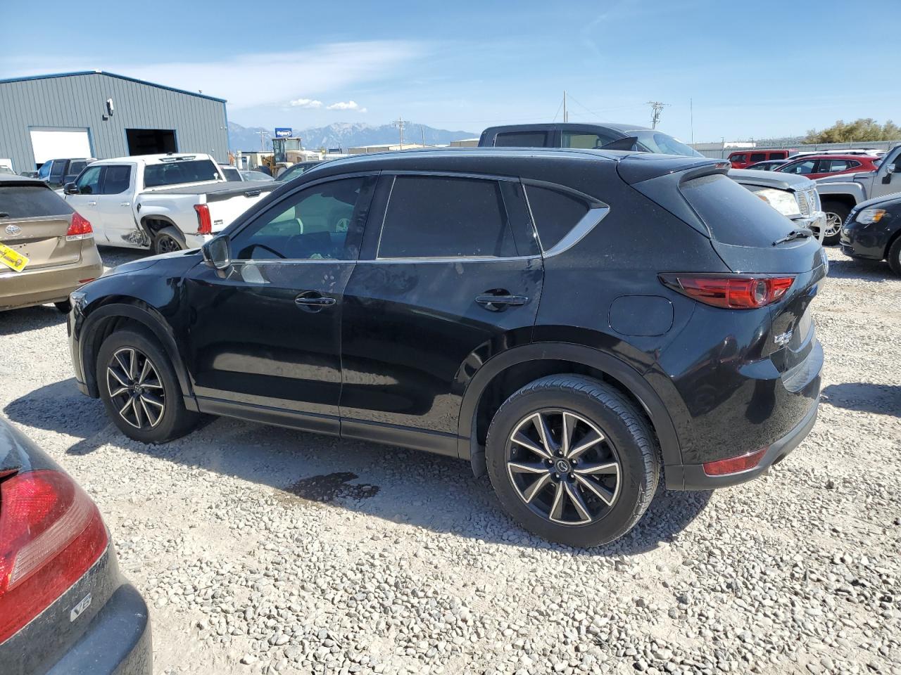 2018 Mazda Cx-5 Grand Touring - Image 2