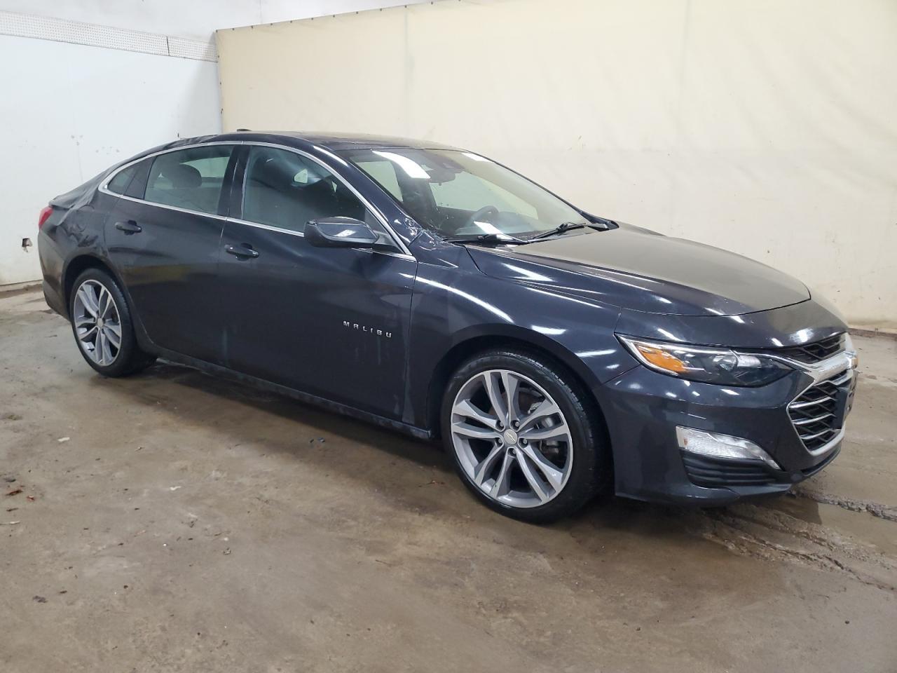 2023 Chevrolet Malibu Lt - Image 4