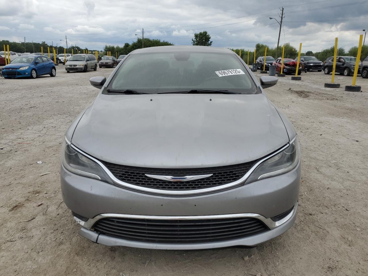 2016 Chrysler 200 Limited - Image 5