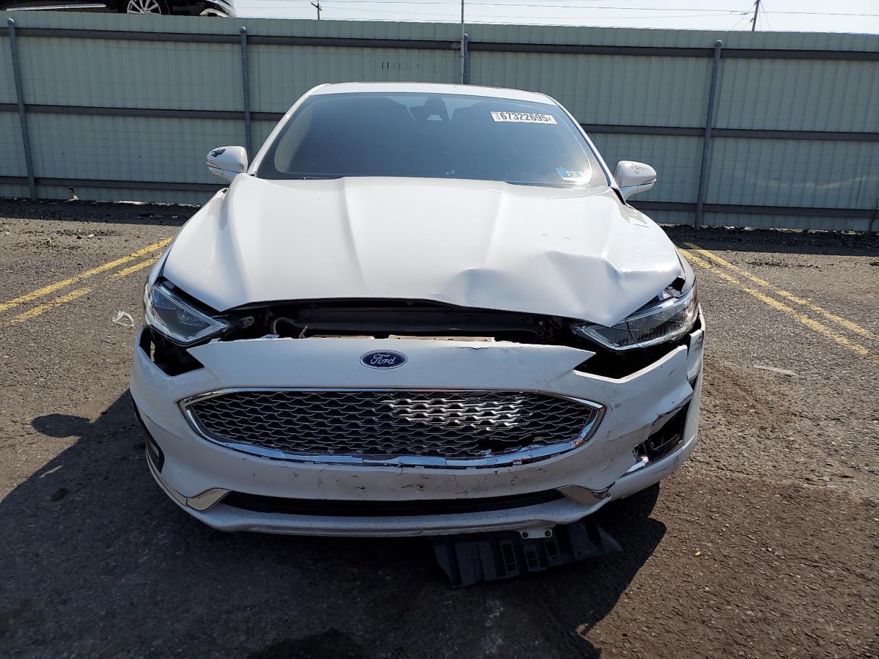 2019 Ford Fusion Titanium - Image 5