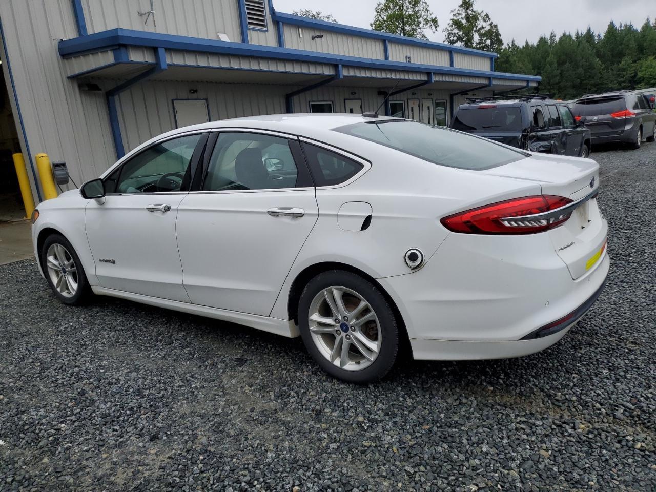 2018 Ford Fusion Se Hybrid - Фото 2