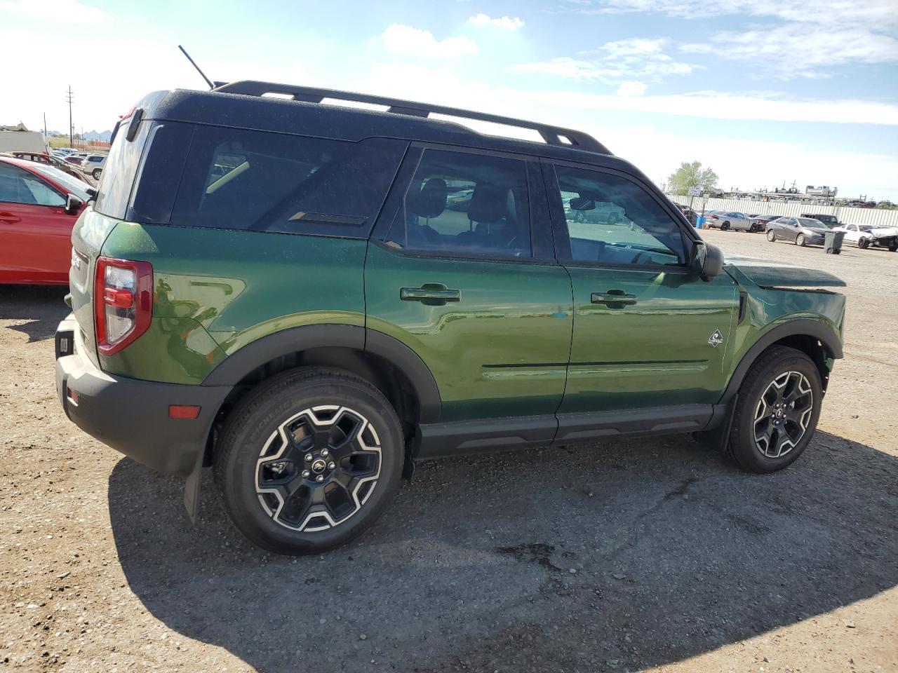 2025 Ford Bronco Sport Outer Banks - Фото 3