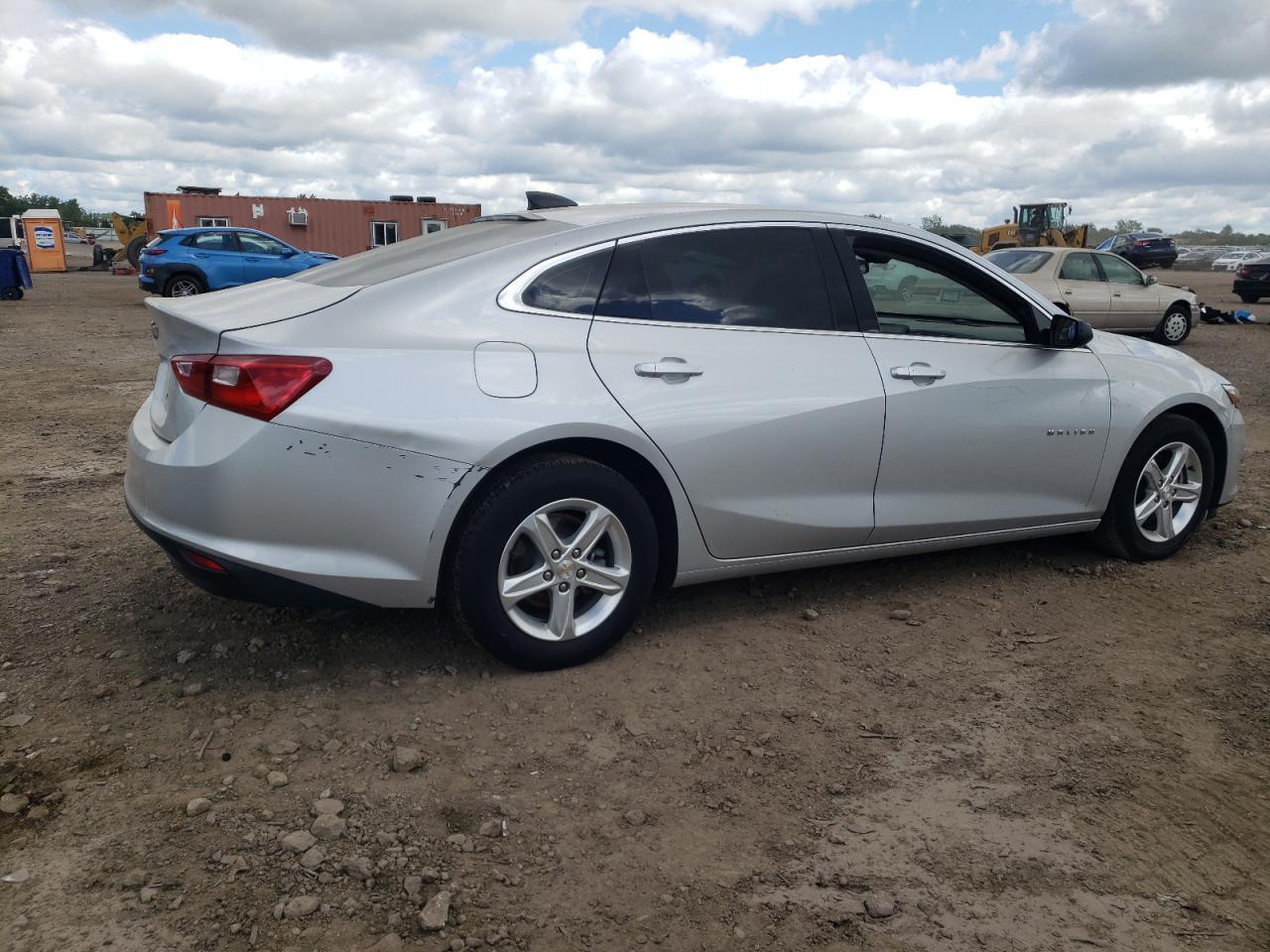 2022 Chevrolet Malibu Ls - Image 3