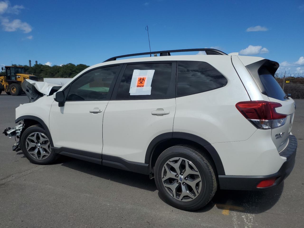 2021 Subaru Forester Premium - Фото 2