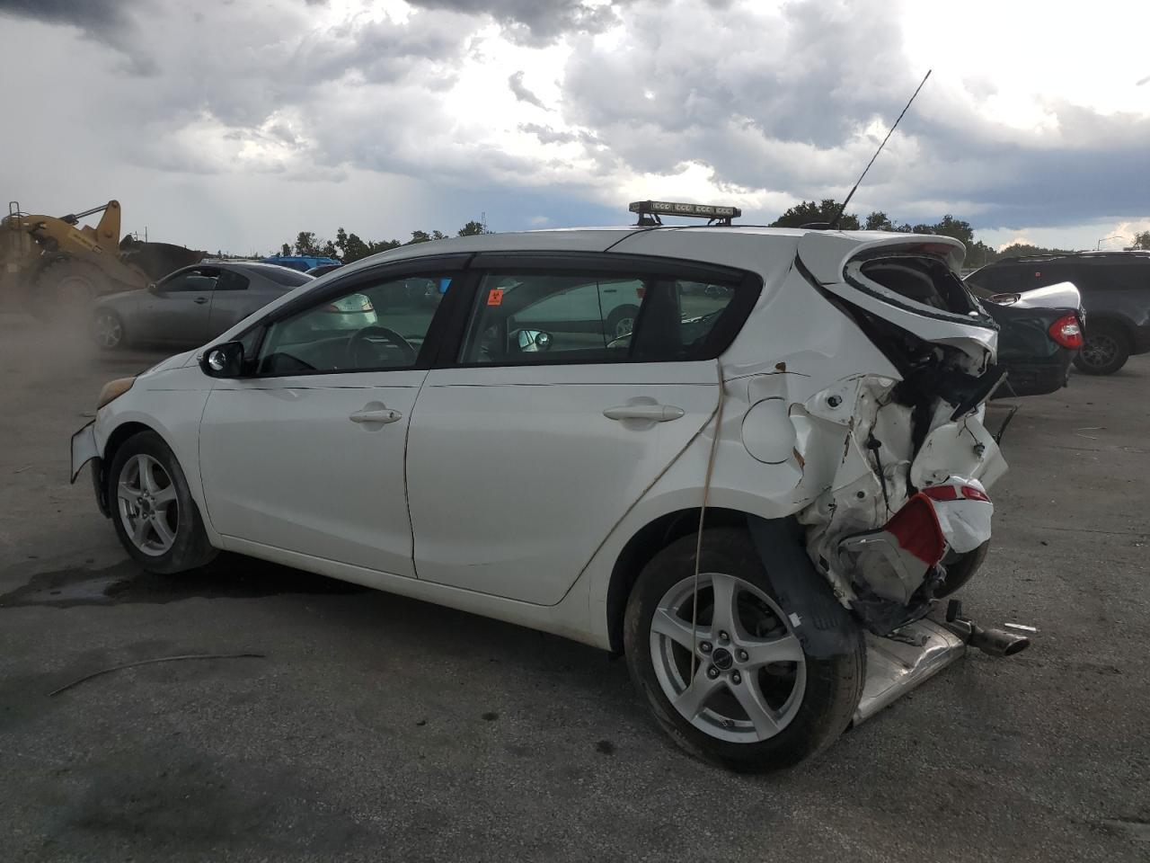 2016 Kia Forte Lx - Фото 3