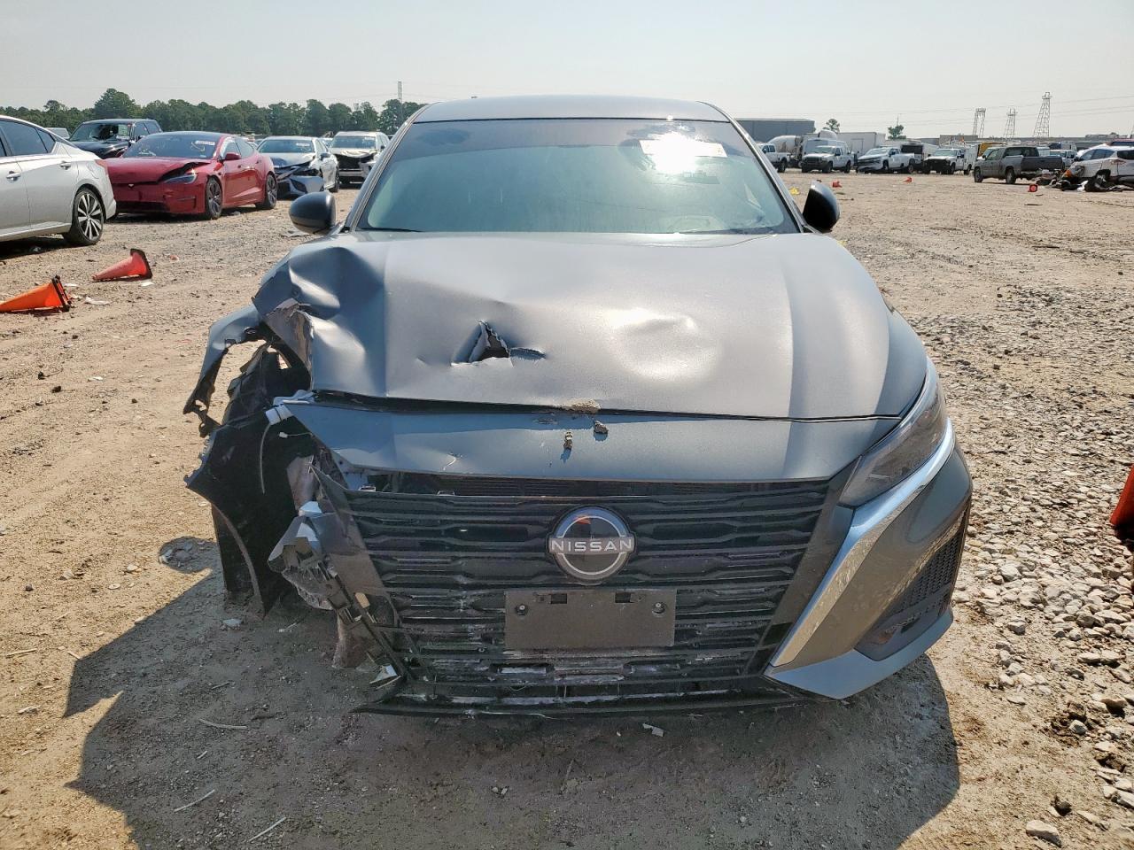 2025 Nissan Altima S - Image 5