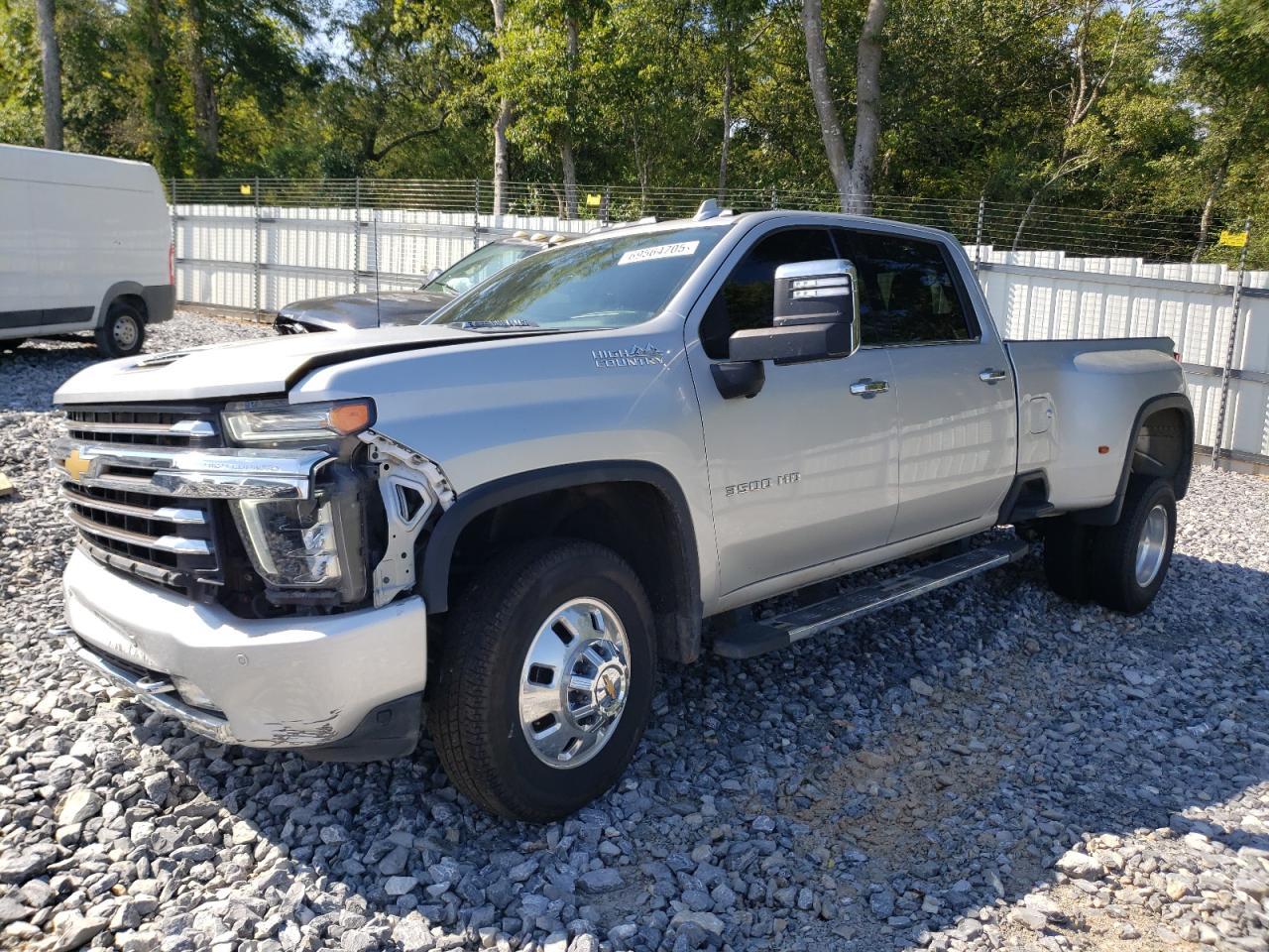 2022 Chevrolet Silverado K3500 High Country