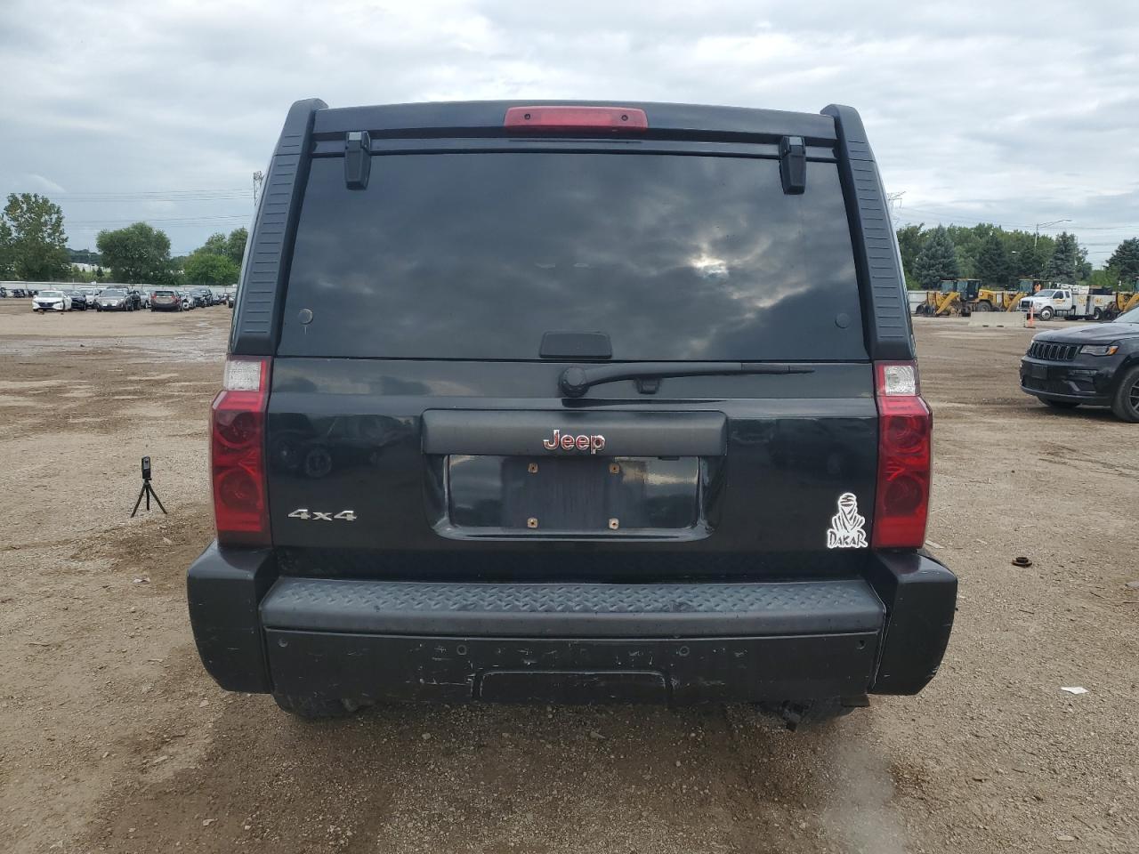 2006 Jeep Commander - Фото 6