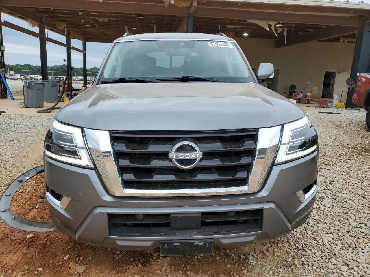 2023 Nissan Armada Sl - Image 5